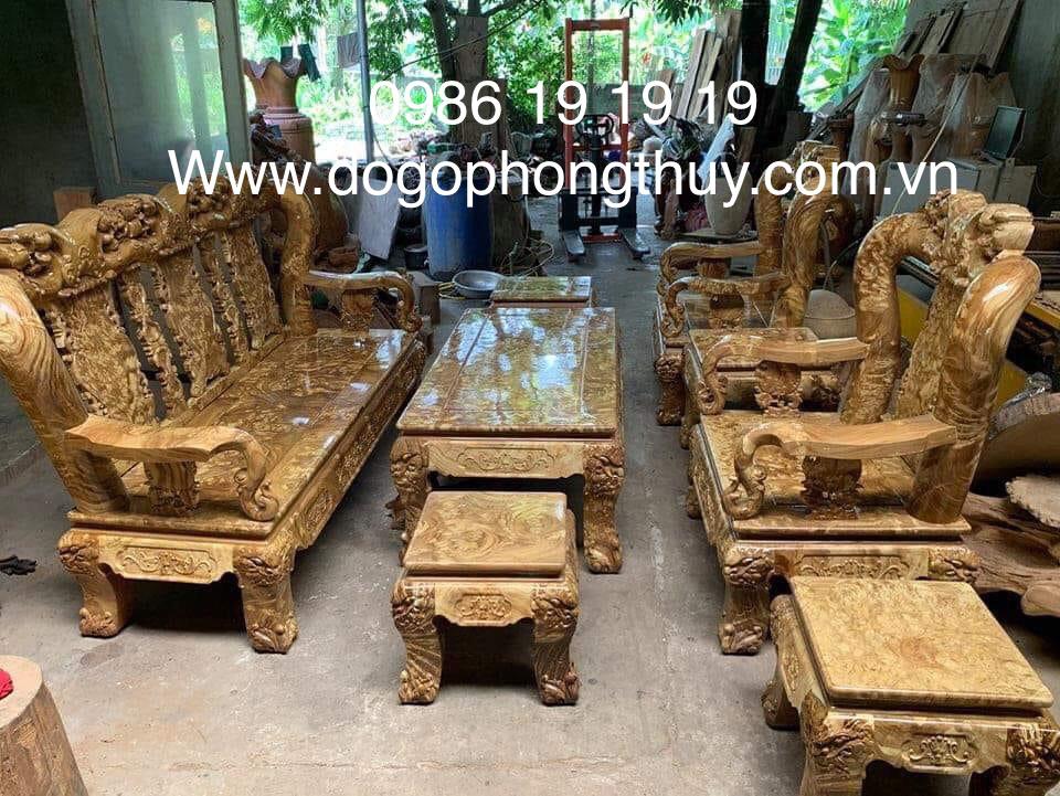 Bộ bàn ghế gỗ Ngọc nghiến 